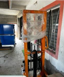 Hydraulic Stacker