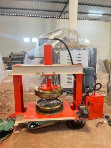 Paper plate single cylinder machine
