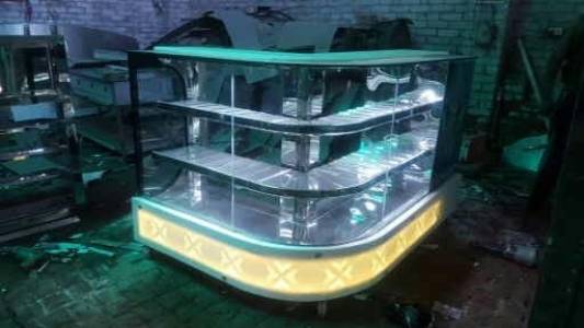 Cold or Hot Display Counters