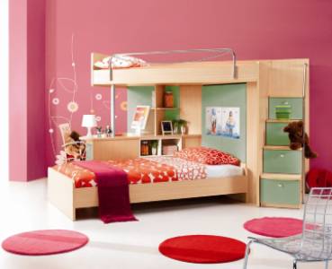 Bed & Wardrobe