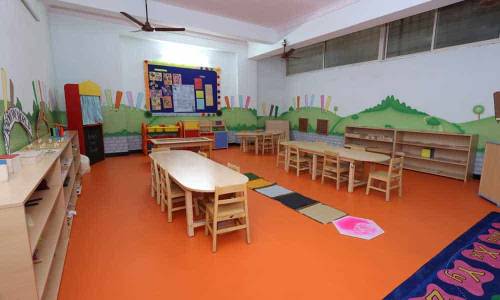 Classrooms Furniture