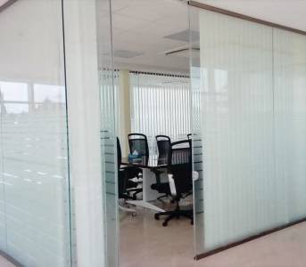 GLASS CABINS