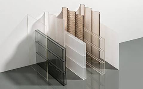 PLEXIGLAS Resist