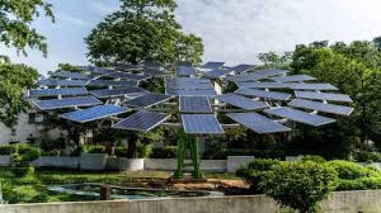 Solar tree
