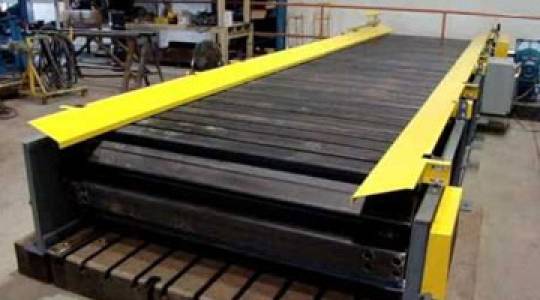 Salt conveyor