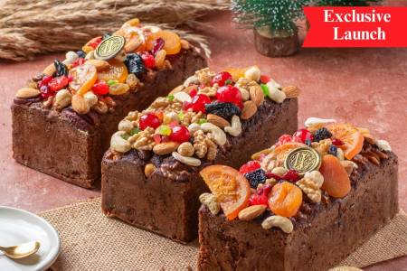 Christmas Signature Plum Cake