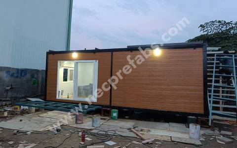 Smart Cabin Containers