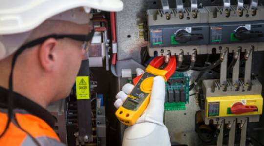 SERVICES & MAINTENANCE