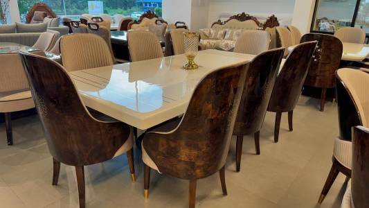 dinning table