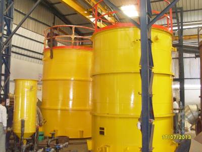 Storage Tanks / Pressure Vessels