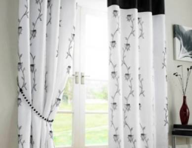 EYELET CURTAINS