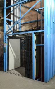 Goods cum Passenger Lifts