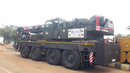 70 to 80 TON CRANE