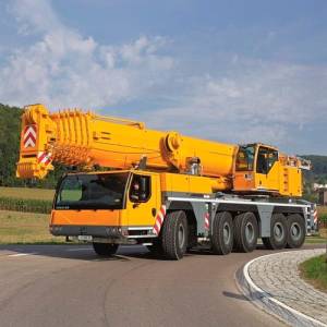 HYDRAULIC MOBILE CRANE