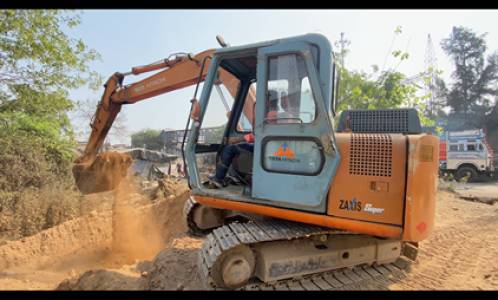 Excavator Operator