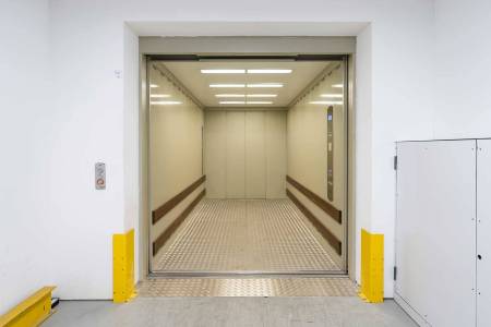 FREIGHT ELEVATORS
