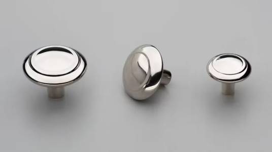 KNOBS
