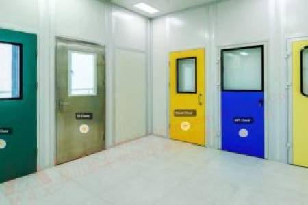 Clean Room Doors & Windows