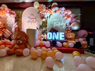 Birth Day Party Services