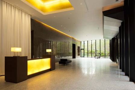 Interior Designers and Contractors