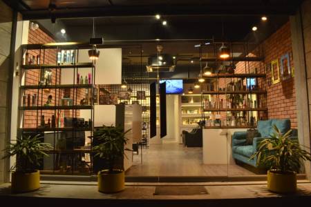 Salon Interior Design